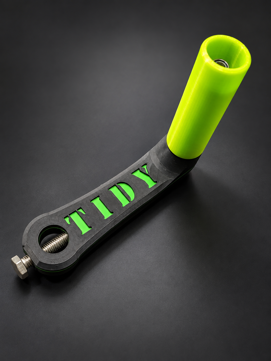 Alpha low pressure handle